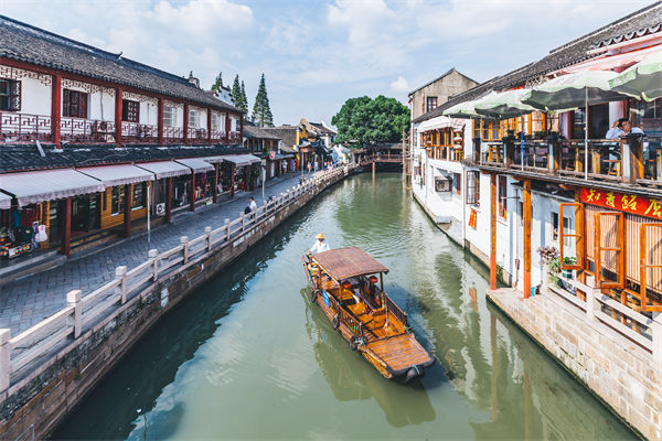 以文化賦能經濟社會發(fā)展，企業(yè)營銷管理對此有何啟發(fā)？