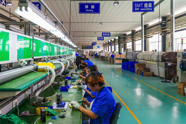 中企電話被美客戶打爆：一船難求，關(guān)聯(lián)企業(yè)年度經(jīng)營計劃怎么看？