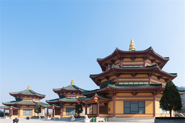 煙臺企業(yè)戰(zhàn)略模糊難落地？戰(zhàn)略咨詢公司如何精準(zhǔn)錨定增長賽道？